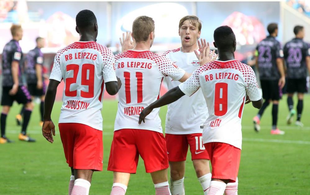 消息人士透露，拜仁对从曼联挖角充满信心，双方已就一月份的重磅交易展开谈判。