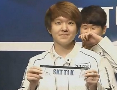 LOL知名选手欠钱不还？前QG射手在线讨债